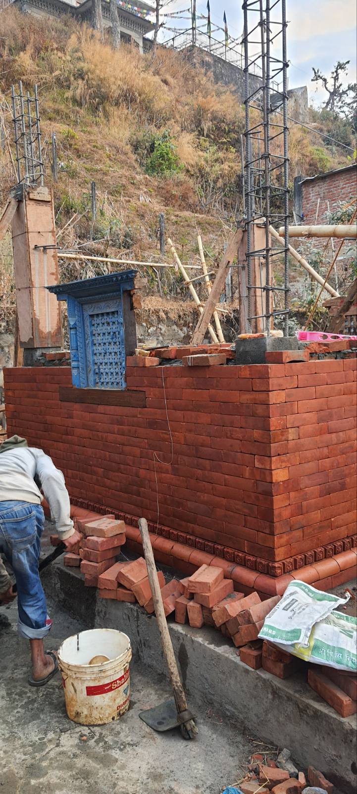 Hira Brick